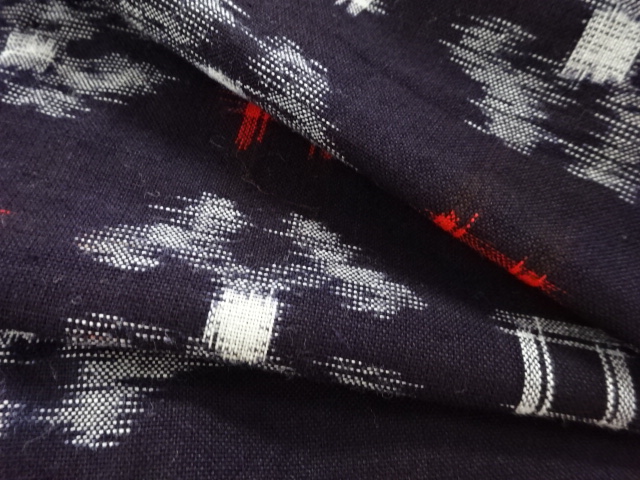  アンティーク　木綿本場久留米絣　井桁に抽象模様単衣着物